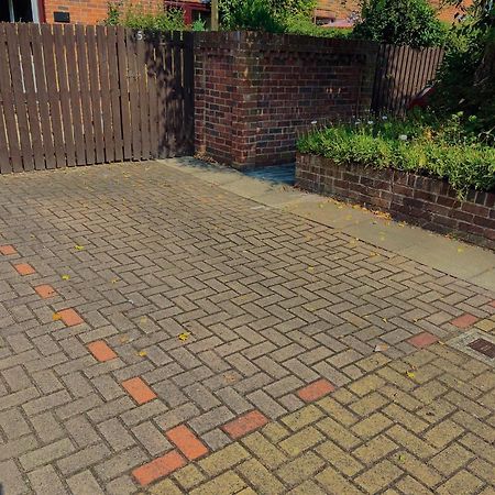 5 Lockside *Free Private Parking* *City Centre* York Exterior photo