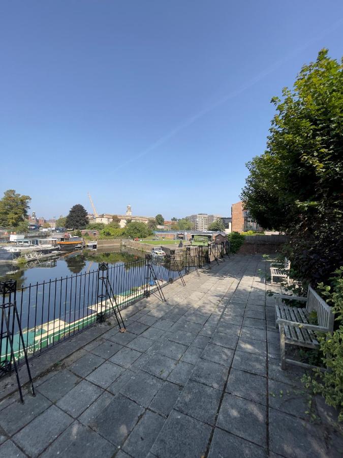 5 Lockside *Free Private Parking* *City Centre* York Exterior photo