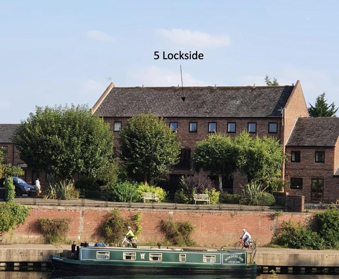 5 Lockside *Free Private Parking* *City Centre* York Exterior photo